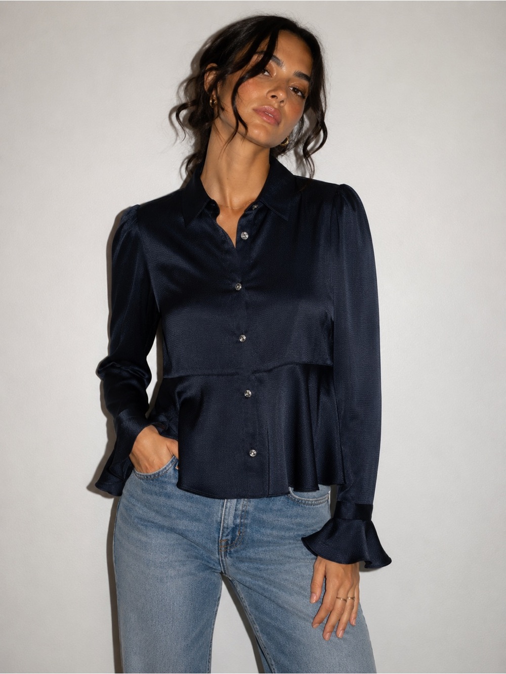 Cinq à Sept Isaure Navy Satin Peplum Blouse Size Small